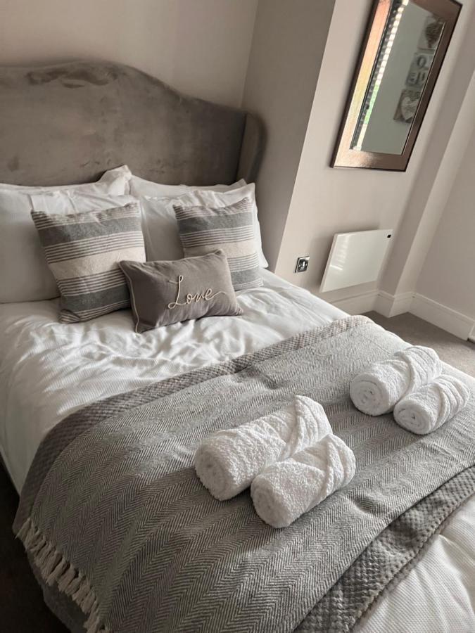 Sms Luxury Apartment, London Mews, Йорк Екстер'єр фото